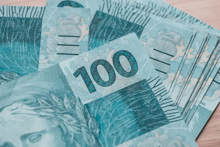 Tesouro Direto: Juros Prefixados Avançam em Fevereiro com Dólar Forte e Novas Emissões