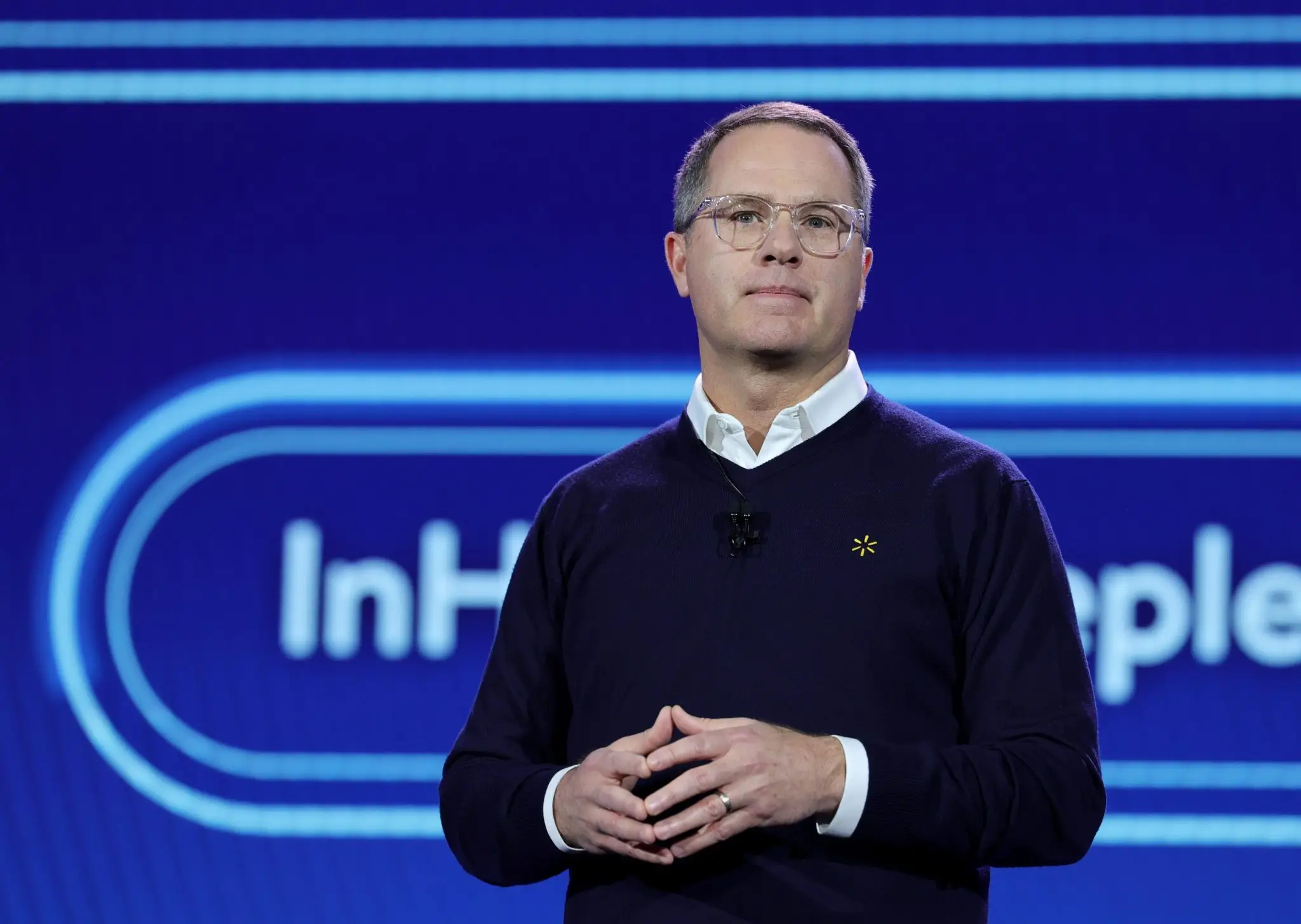 Doug McMillon, ex-CEO do Walmart, revela 3 conselhos de carreira para a Geração Z: “A vida é muito curta para odiar seu emprego”