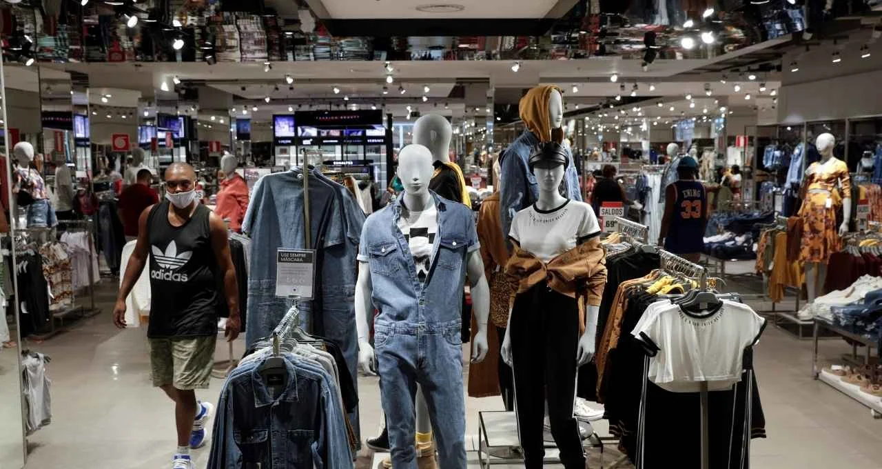 J.P. Morgan Aposta em C&A e Riachuelo: Potencial de Valorização de até 75% Supera a Renner