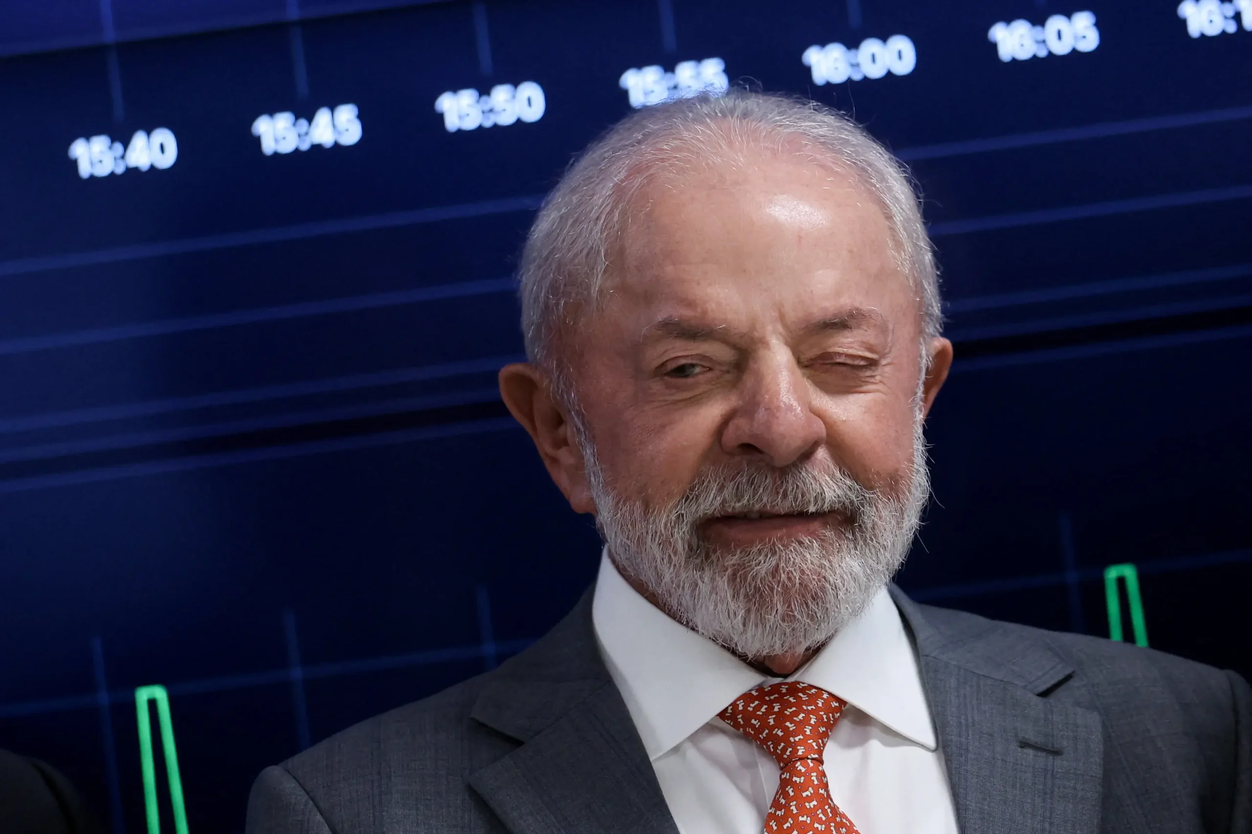 Lula revela “briga escondida” por minerais críticos com a China e elogia parceria “exitosa” do Brasil com o país asiático