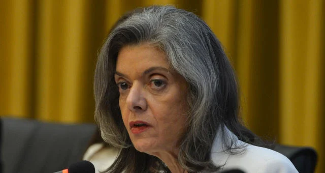 Cármen Lúcia define regras rígidas para juízes eleitorais: Veja as 10 orientações para garantir eleições transparentes e imparciais em outubro