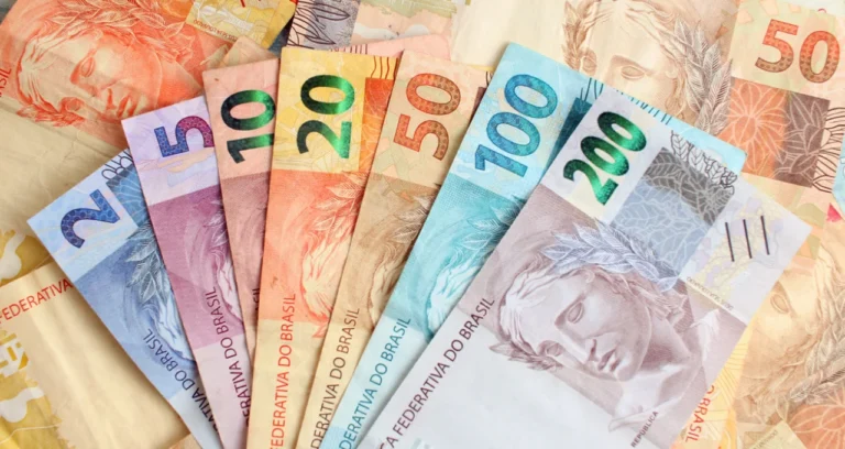 Alfa Holding e Petrobras: Dividendos em Fevereiro! Veja Datas e Valores para RDAP5, PETR3 e PETR4