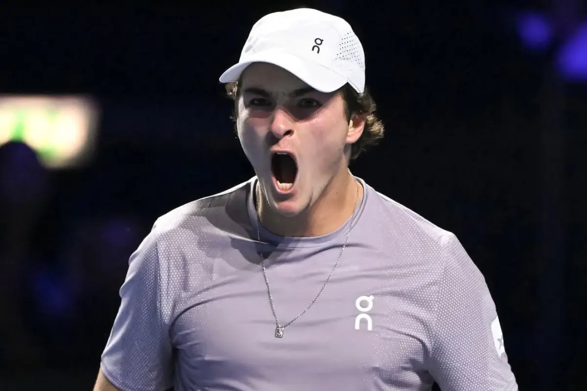 Sensação do Rio Open, João Fonseca vence Thiago Monteiro em estreia individual e avança para as oitavas