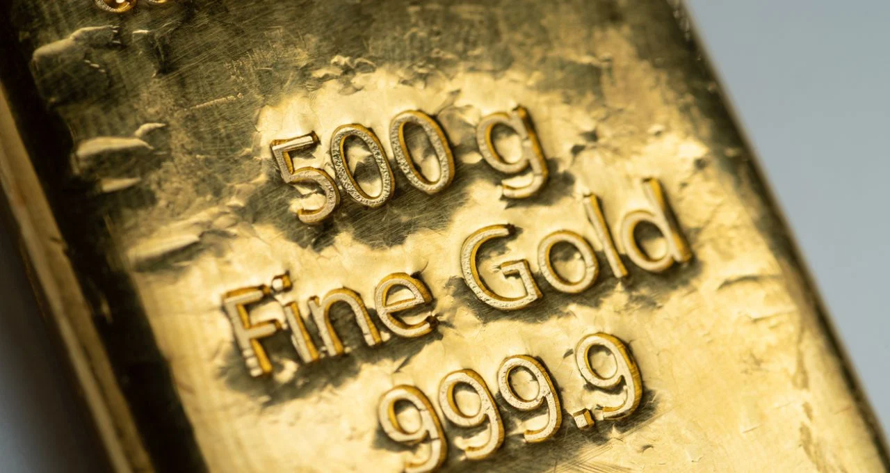 Tether Gold (XAUT) Revoluciona Wall Street: Dividendos em Ouro Tokenizado Chegam a Investidores da Elemental Royalty