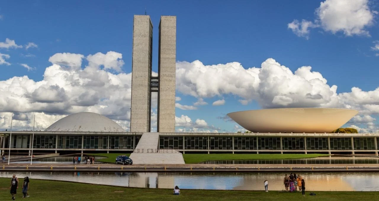 Governo quer reviver incentivo para data centers e mira soberania digital e bilhões em investimentos