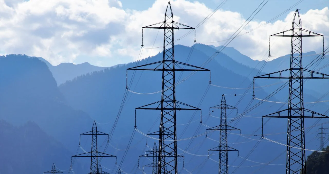 Copel (CPLE3): A Elétrica que Combina Dividendos e Crescimento, Segundo Análise do Safra