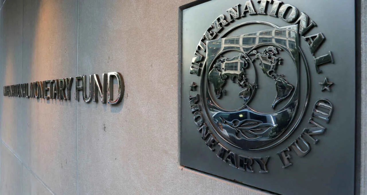 Guerra no Oriente Médio: FMI Alerta para Impacto Econômico Global, Inflação e Duração do Conflito são Chaves