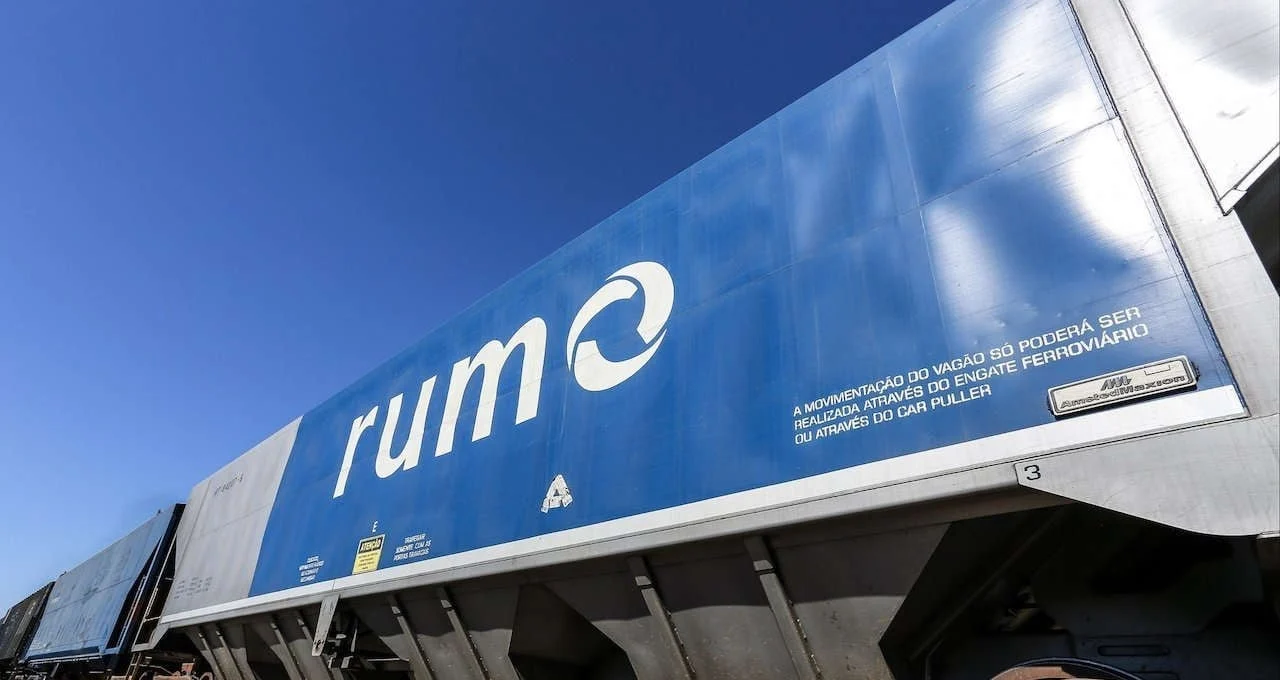 Rumo (RAIL3) Surpreende: Lucro Líquido Dispara no 4º Trimestre, Revertendo Prejuízo Anual e Animando Investidores