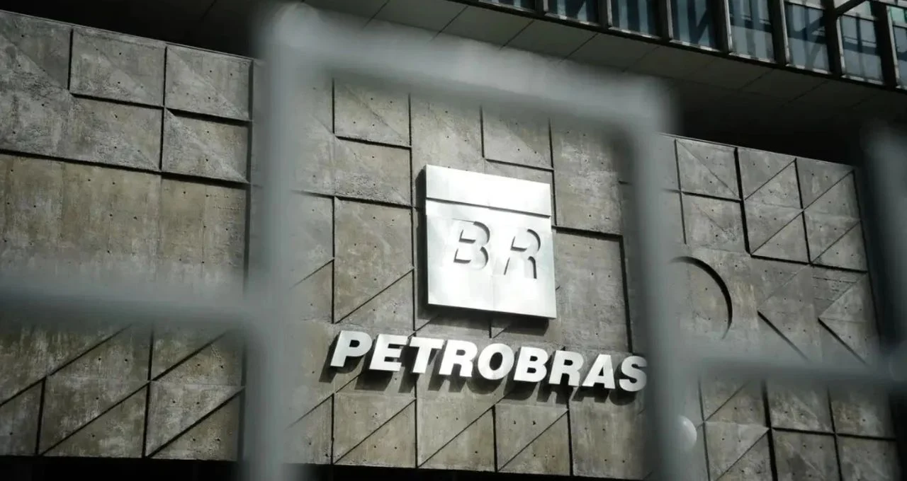 Petrobras (PETR4) Anuncia Pagamento de R$ 8,1 Bilhões em Dividendos para 2025: Saiba Como Receber e o Impacto Total nos Acionistas