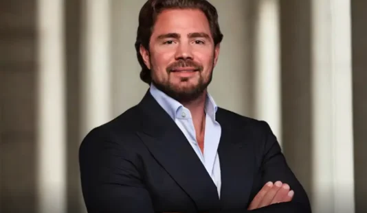 Mendonça autoriza transferência de Daniel Vorcaro para Brasília após PF apontar riscos à segurança e investigações