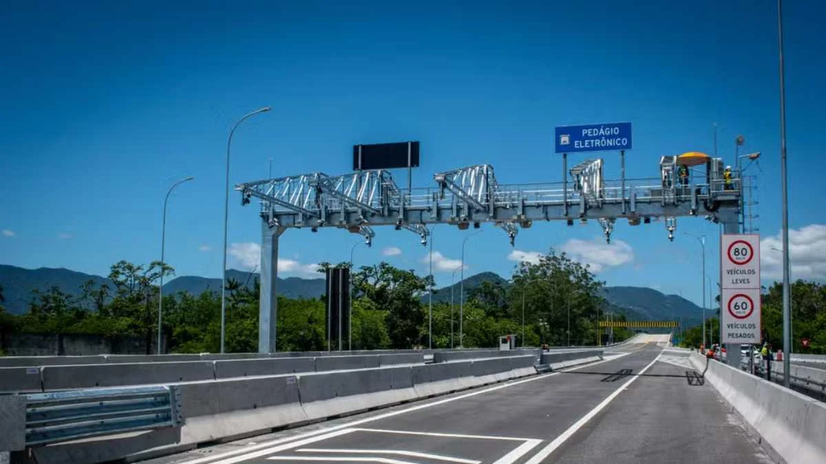 Free Flow: Governo estuda suspender multas e pontuação na CNH em 2026 para 3,1 milhões de infrações