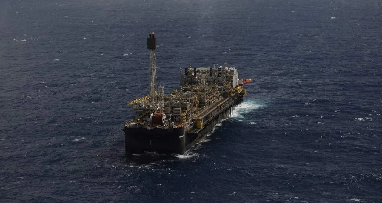 Oceânica Engenharia Dispara no Mercado: Contratos Bilionários com Petrobras Elevam a Empresa a Novos Patamares de Sucesso