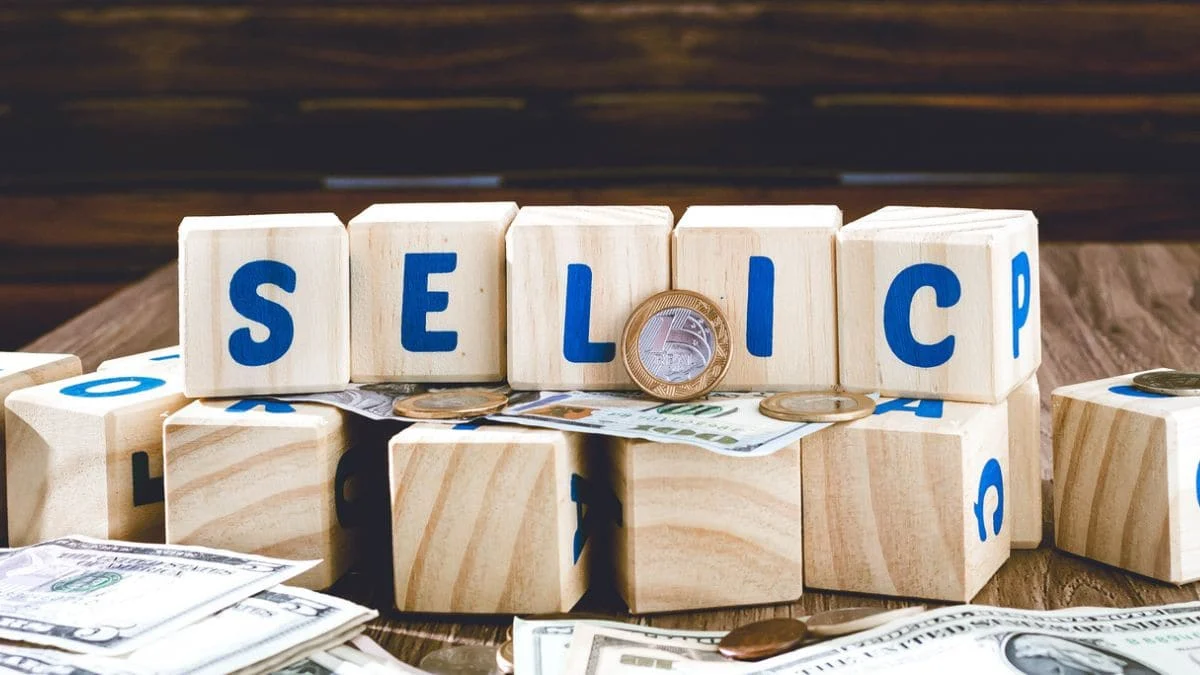 Juros Altos no Brasil: De Vilão a Escudo Protetor Contra o Choque do Petróleo e Volatilidade Global