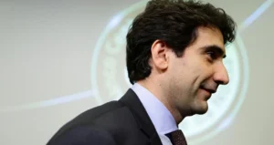 Guerra no Oriente Médio e Combustíveis: Inflação Alta Pode Forçar Banco Central a Subir Juros, Alerta Especialista