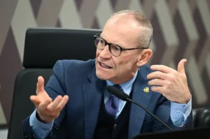 CPI do Crime acusa STF de desmonte após Ibaneis ser liberado de depor, senadores reagem com críticas