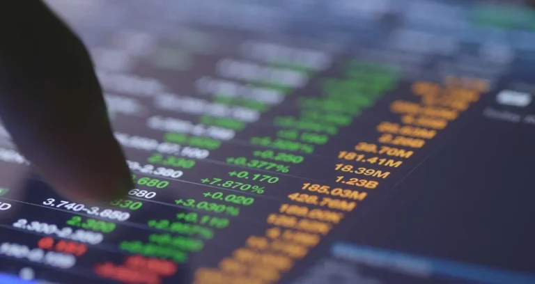 Ibovespa Rumo aos 200 mil pontos: PRIO3, VALE3 e Nubank (ROXO34) lideram carteira de 10 ações com potencial de lucro, segundo Empiricus