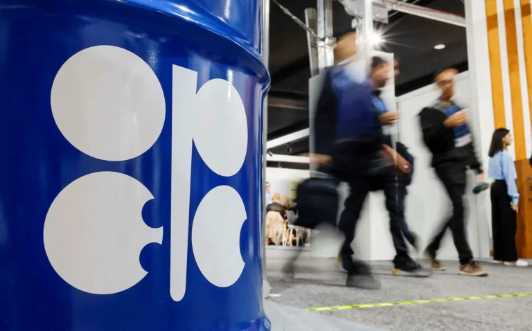 Opep+ Anuncia Aumento na Produção de Petróleo, Mas Guerra no Golfo Pérsico Limita Impacto Real