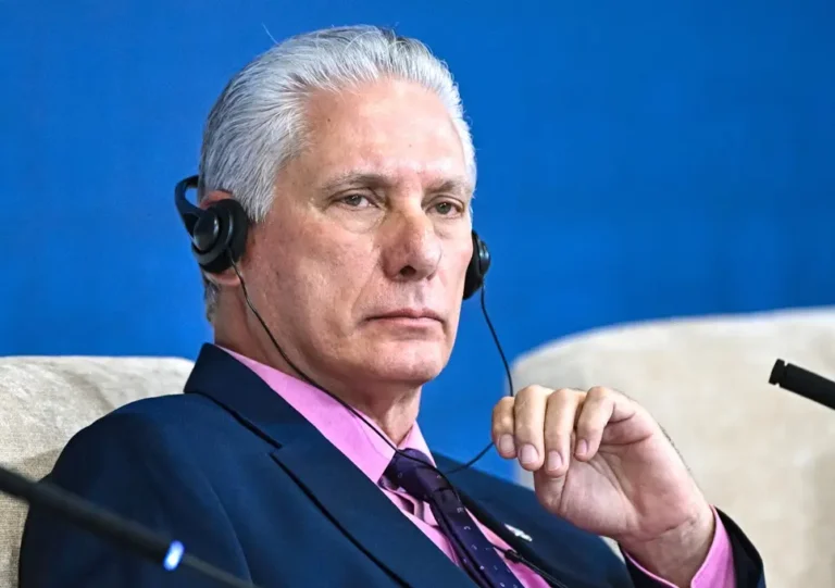 Cuba: Presidente Miguel Díaz-Canel critica duramente sanções dos EUA e compara a “punição coletiva”