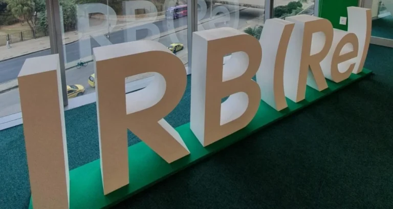 IRB(Re) lucra R$ 101 milhões no 1º Trimestre de 2026 e Anuncia Retomada de Dividendos e JCP em Meio a Cenário Global Volátil