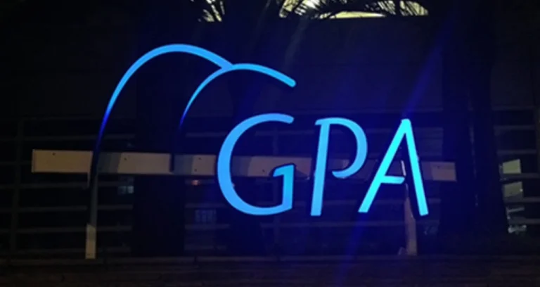 GPA (PCAR3) Renegoceia Dívida com 57% dos Credores e Reduz Pressão de Caixa em R$ 4,5 Bilhões: O Fim da Crise?