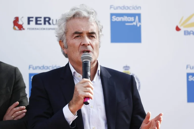 CEO bilionário afirma: Obsessão por equilíbrio trabalho-vida pode ser sinal de que você está na carreira errada