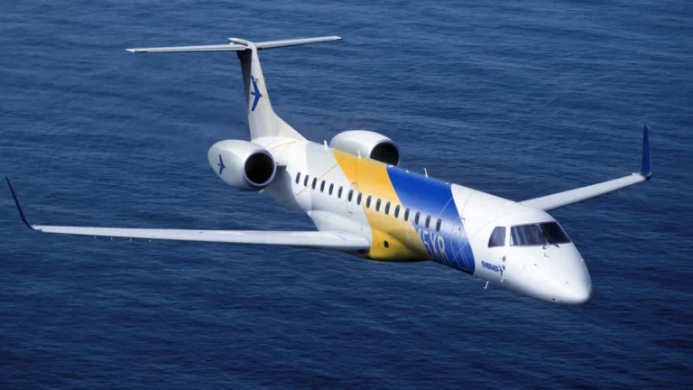 Embraer (EMBJ3): Ação Derrete 11% Após Resultados do 1T26, Mas Tese de Investimento Permanece Forte; Veja Análises