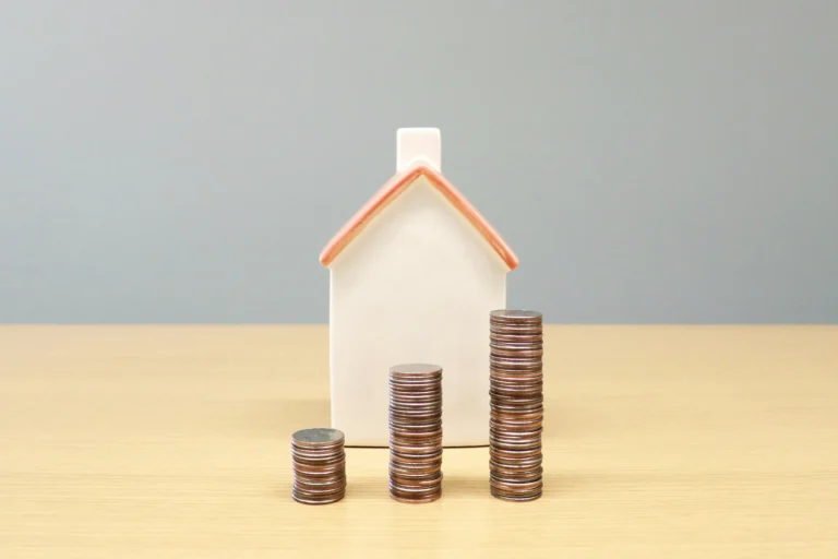 Fundos Imobiliários em Maio: Onde Investir para Lucrar com Juros Altos e Inflação em Alta?