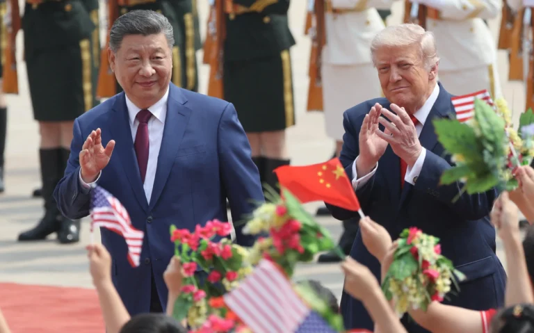 Cúpula Trump-Xi, Varejo Americano e Falas do Fed: Destaques Econômicos e Geopolíticos da Quinta-feira