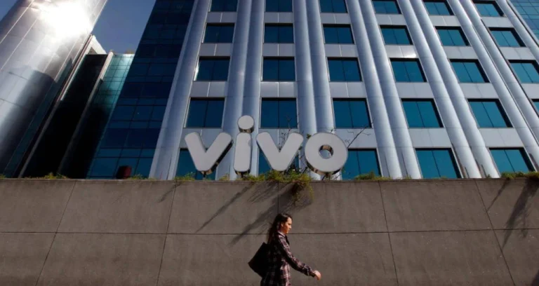 Telefônica Brasil (VIVT3): Ações ordinárias receberão R$ 1,25 por ação em restituição de capital; veja detalhes do pagamento