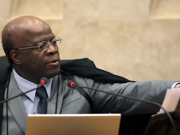 Joaquim Barbosa é o novo pré-candidato à Presidência pelo DC, substituindo Aldo Rebelo; partido comemora a ‘pérola’