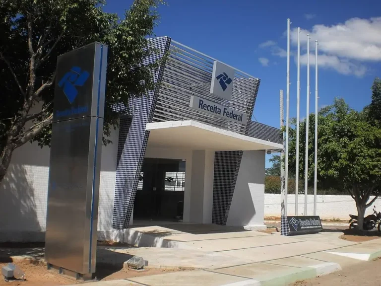 Imposto de Renda: Receita Federal Normaliza Malha Fina Após Erros na Pré-Preenchida; Veja o Que Mudou
