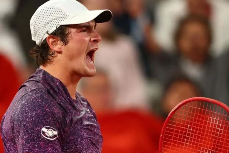Jakub Mensik ‘Estraga a Festa Brasileira’ em Roland Garros e Elimina João Fonseca, Jovem Promessa do Tênis