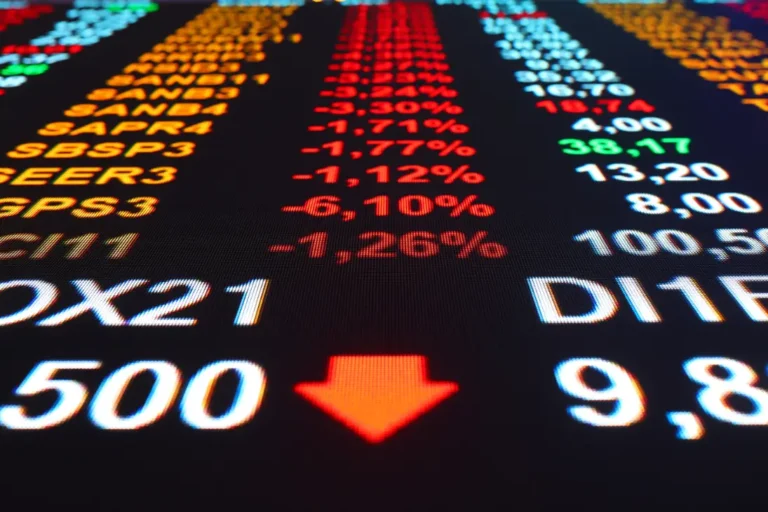 A Agressão do Dado de Emprego nos EUA: Por Que Bolsa Cai, Juros Disparam e Dólar Sobe?