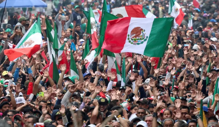 Copa do Mundo no México: Aulas Suspensas e Home Office para Servidores Públicos na Cidade do México no Dia da Abertura