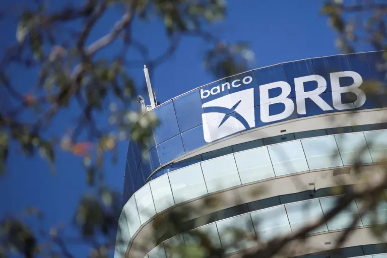 Presidente do BRB desconhece encontros com dono do Master, Daniel Vorcaro, em meio a polêmica de R$ 12 bilhões em créditos podres