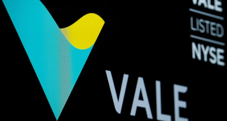 Vale (VALE3) revoluciona mineração com IA em MG: Usina inteligente eleva produtividade em 25% e impulsiona minério para descarbonização