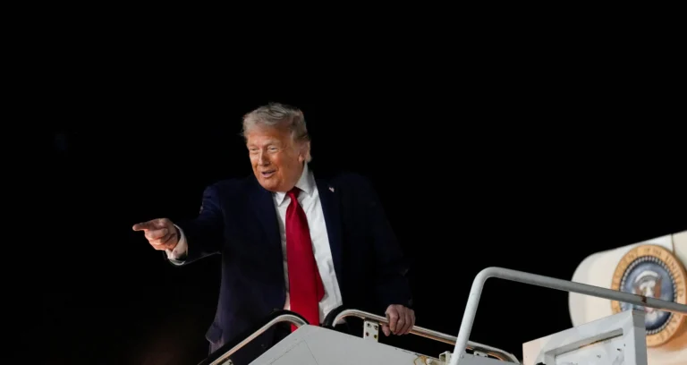 Trump Anuncia Possível Acordo Histórico com o Irã Até o Fim de Semana para Evitar Armas Nucleares e Reabrir o Estreito de Ormuz
