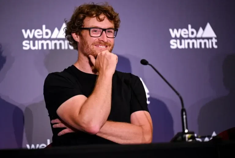 Web Summit de Olho na China: Fundador Revela Planos para Edição Gigante de Tecnologia no Oriente