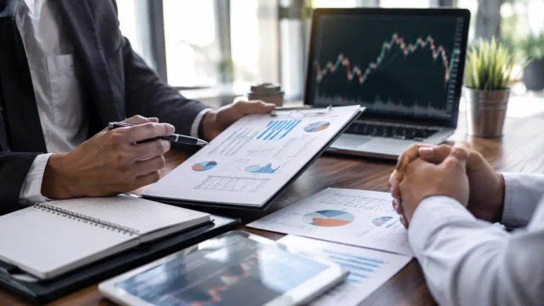 Fee Fixo no Brasil: Modelo de Assinatura Financeira Cresce Mais de 5 Vezes e Revoluciona Investimentos