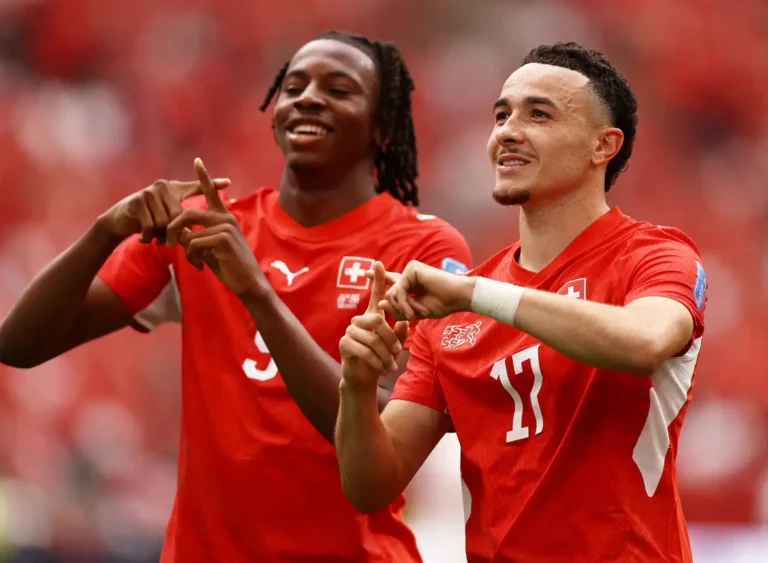 BÓSNIA VENCE CATAR NA COPA DO MUNDO: Dzeko brilha, encerra jejum e mantém viva a esperança de classificação inédita