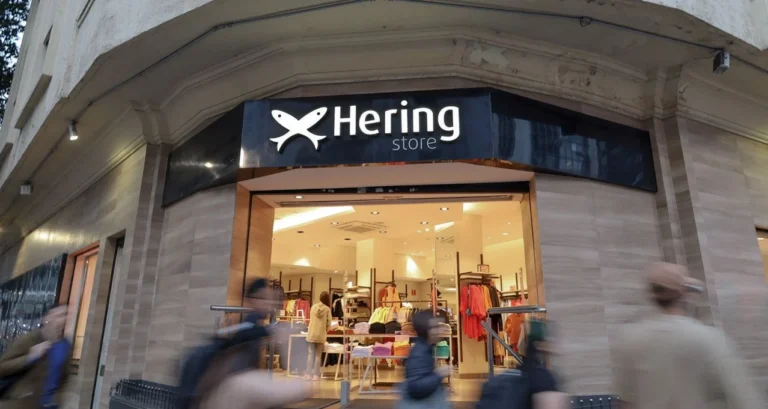 Azzas 2154 (AZZA3) Desmente Venda da Hering: Grupo de Acionistas Liderado pela Família Hering Contrata Assessoria para Negociar Emancipação da Marca Icônica