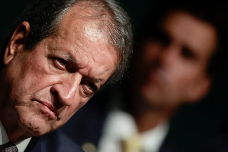 STF Bloqueia R$119 Milhões de Valdemar Costa Neto por Suspeita de Desvio em Emendas Parlamentares