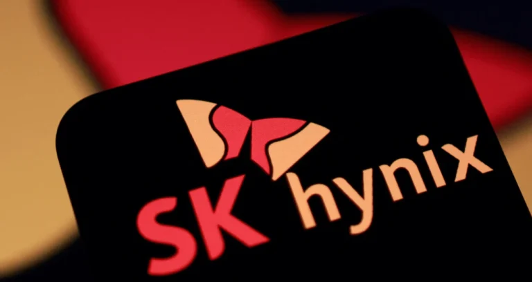 SK Hynix Dispara 14% na Nasdaq: Euforia da IA Impulsiona Gigante Sul-Coreana de Chips em Estreia Histórica