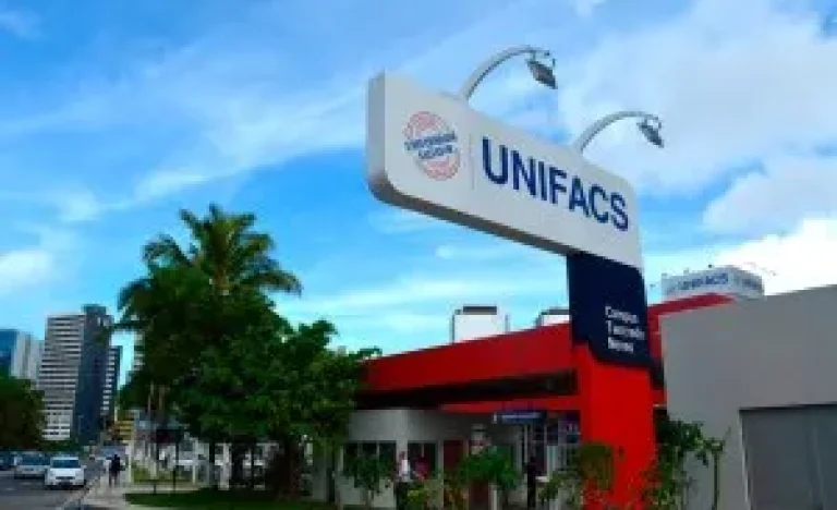 Educação Dispara: Ações Educacionais Lideram Ibovespa Rumo a Novos Recordes Históricos