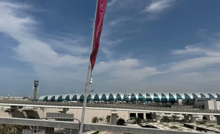 Guerra no Irã: Dubai impõe limite de voos estrangeiros e afeta companhias aéreas indianas, gerando temor de perdas financeiras