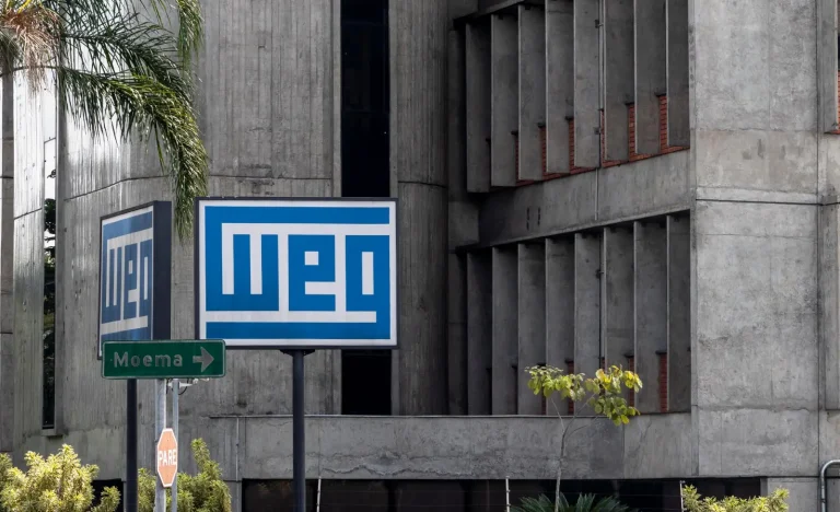 XP Investimentos Alerta: WEG (WEGE3) Enfrenta “Ventos Contrários” e Projeções Reduzidas, Ações Caem