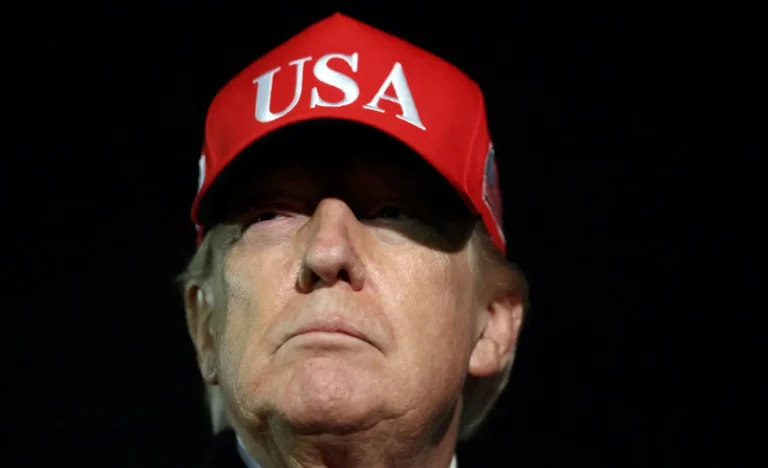 Trump: Cessar-fogo com Irã “altamente improvável” de ser estendido sem acordo definitivo, Estreito de Ormuz segue bloqueado