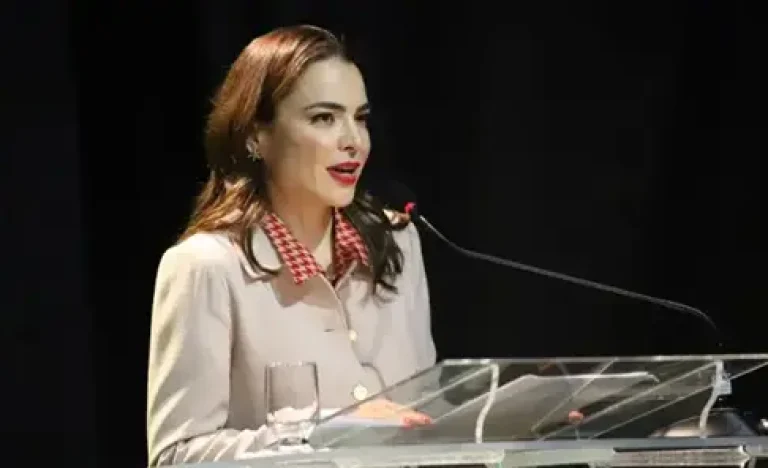 Polícia Federal substitui delegado expulso dos EUA após caso Ramagem: Tensão entre Brasil e EUA aumenta