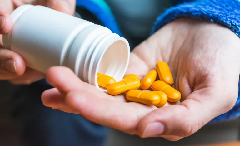 Revolução na Saúde: Pílula Inteligente do MIT Confirma Ingestão de Medicamentos e Combate Falta de Adesão ao Tratamento