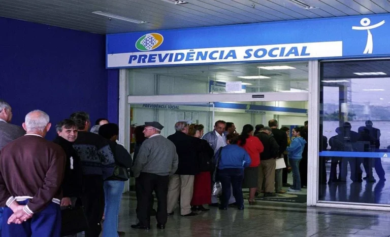 INSS Nacionaliza Filas: Mais de 105 Mil Benefícios Analisados em 13 Dias e Redução do Tempo de Espera
